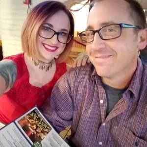 Meet your Posher, Cari